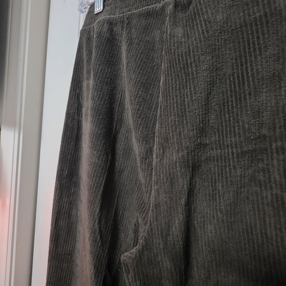Aerie Groove-On Velour High Waisted Ribbed Flare Pant Olive Green Size Small - Picture 6 of 12
